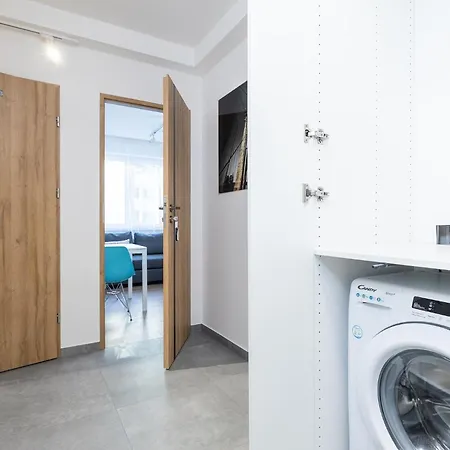 Superapart Edwarda Habicha 7 - Blisko Pkp I Factory Ursus Apartman